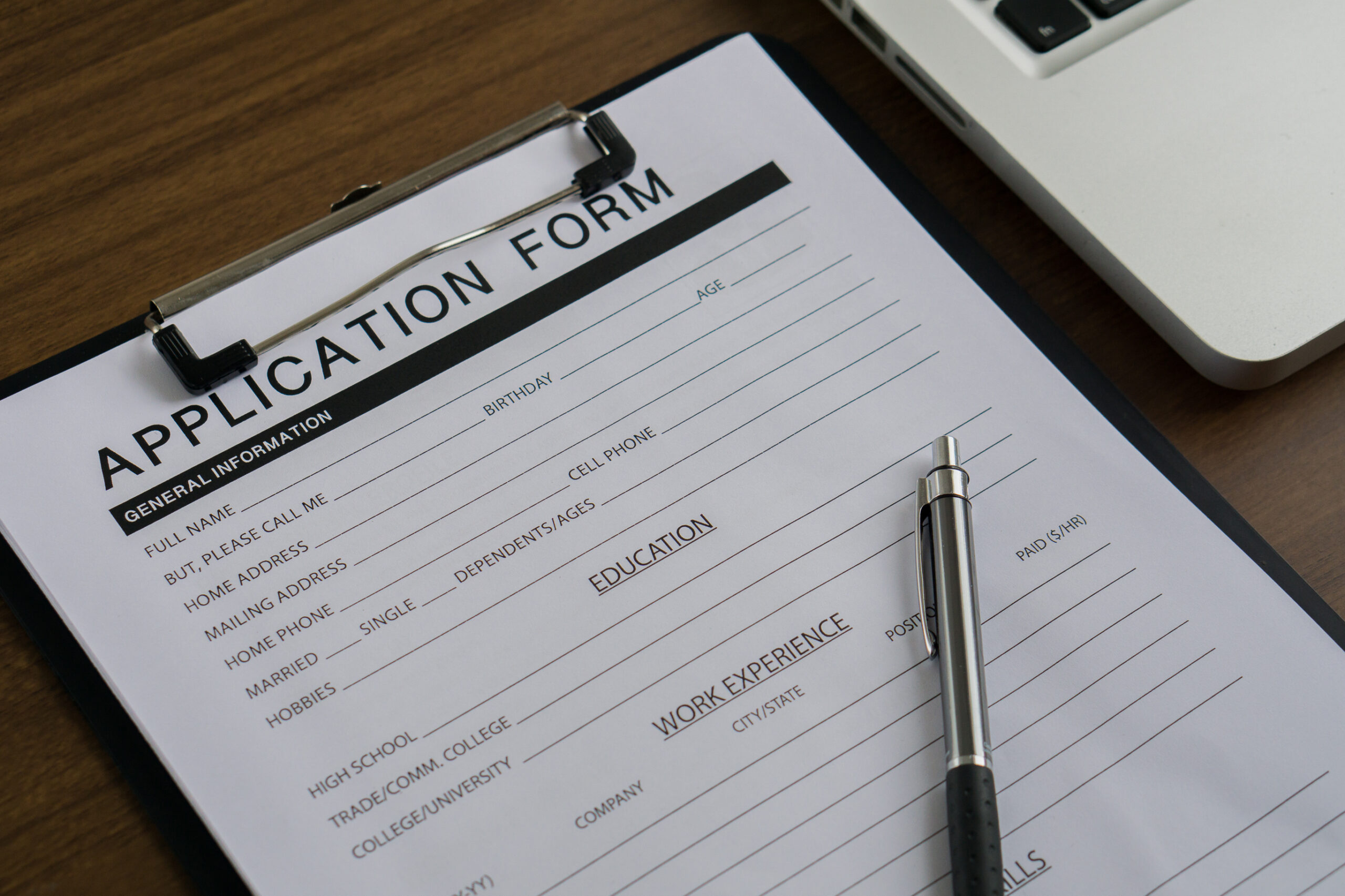 How to Create a Strong Resume for Master’s Applications