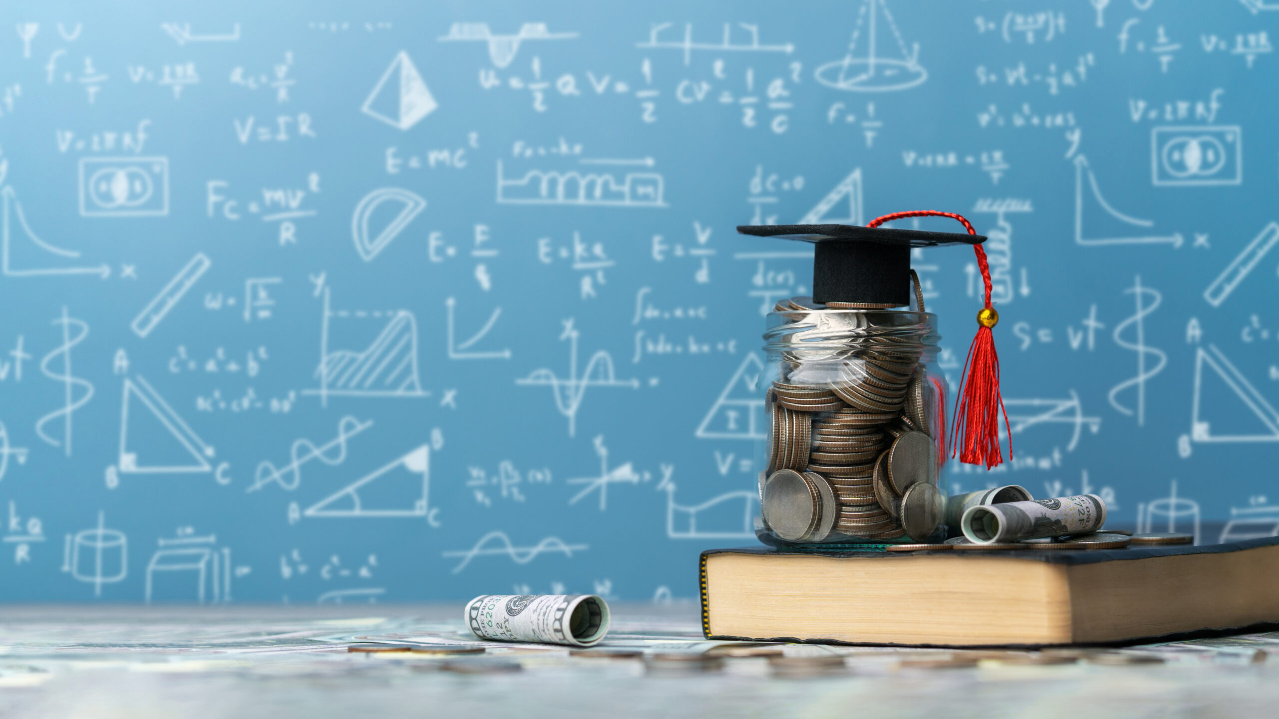 GradRight Low-Interest Education Loans: Compare & Apply