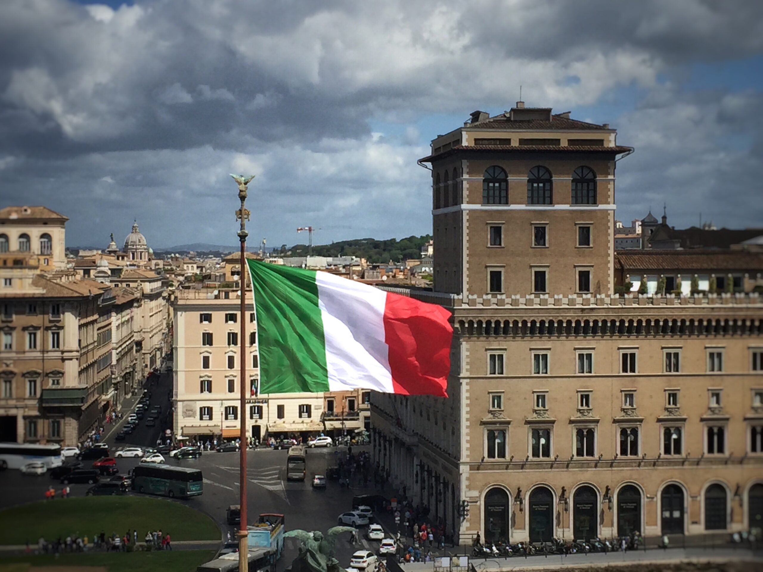 Top Master's Programs in Italy for 2025: With High ROI