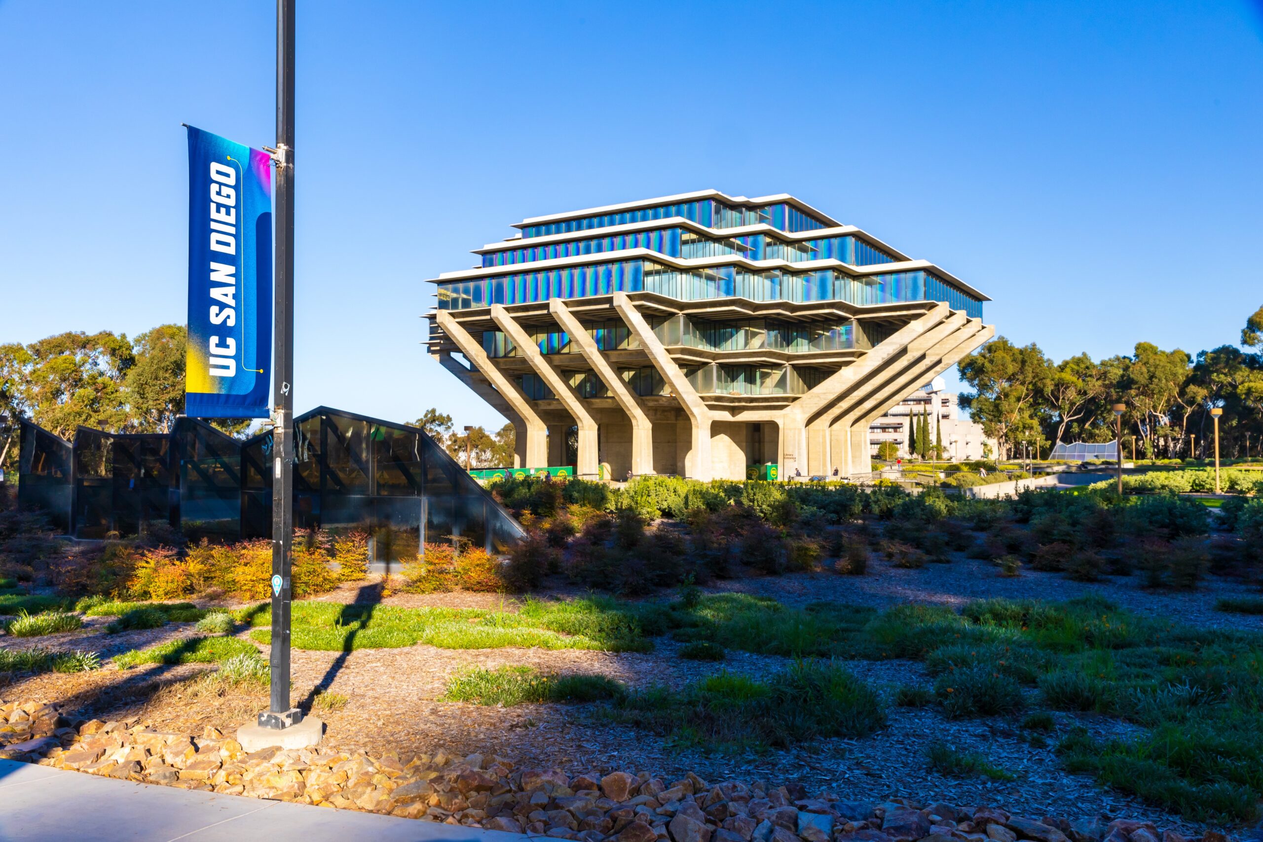La,Jolla,,Ca,-,January,10,,2025:,The,Geisel,Library