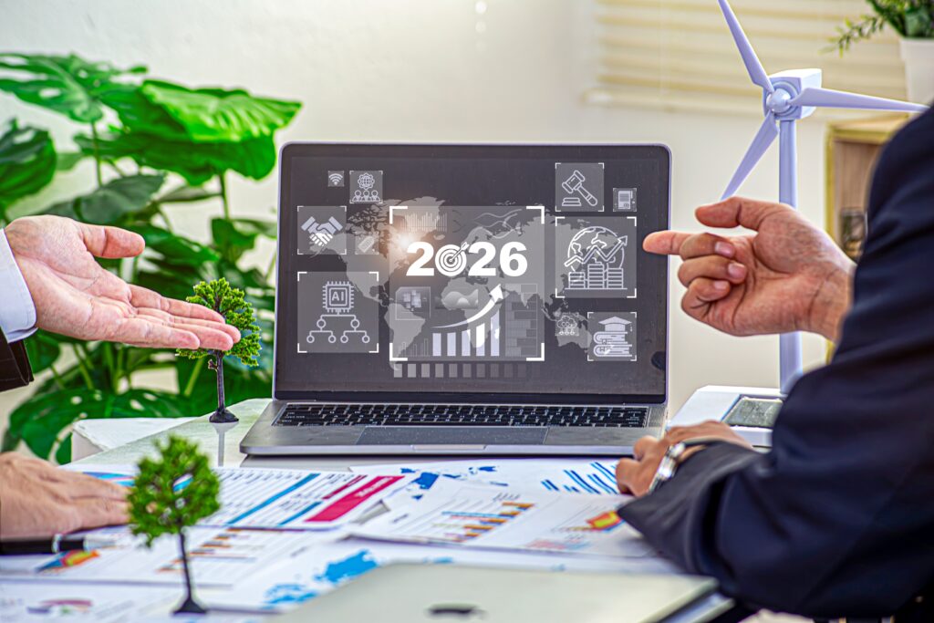 Businessman,Plan,Strategy,Marketing,And,Finance,To,Goal,In,2026