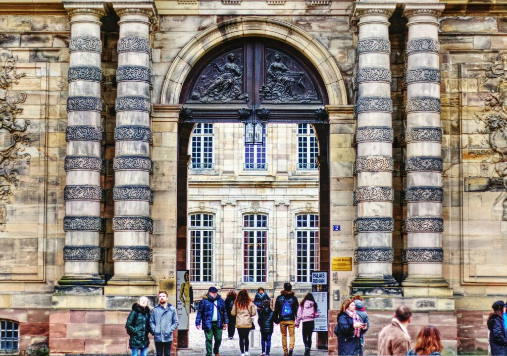 How to Apply for a Study Abroad Loan: Step-by-Step for Delhi and Mumbai Students