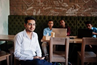 Delhi working professionals engaging with global universities at ShiftED 2026